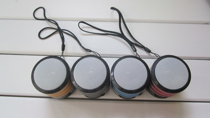 【廠家直銷QC-18迷你插卡音箱 金屬小音響低音炮外放收音機(jī)】?jī)r(jià)格,廠家,圖片,其他影音電器,深圳市福田區(qū)曼哈數(shù)碼廣場(chǎng)源旺鑫通訊產(chǎn)品.-